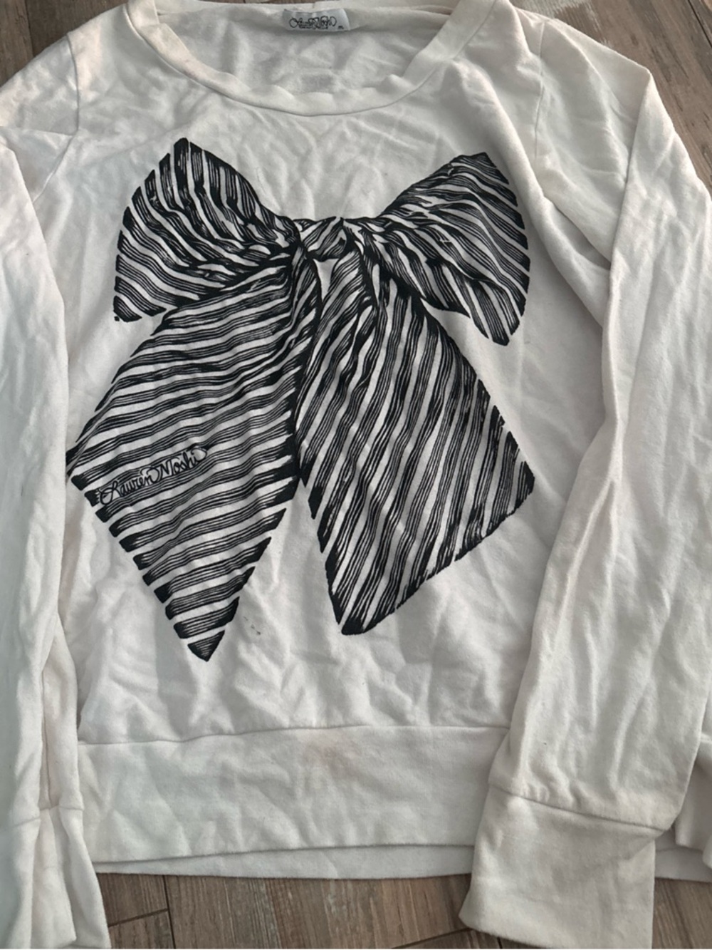 White Top with Black Bow Graphic lauren